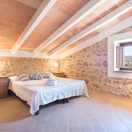 Vakantiehuis Mit Privatpool Fuer 8 Personen Ca 350 Qm In San Lorenzo De Cardessar, Mallorca Suedostkueste Von Mallorca *